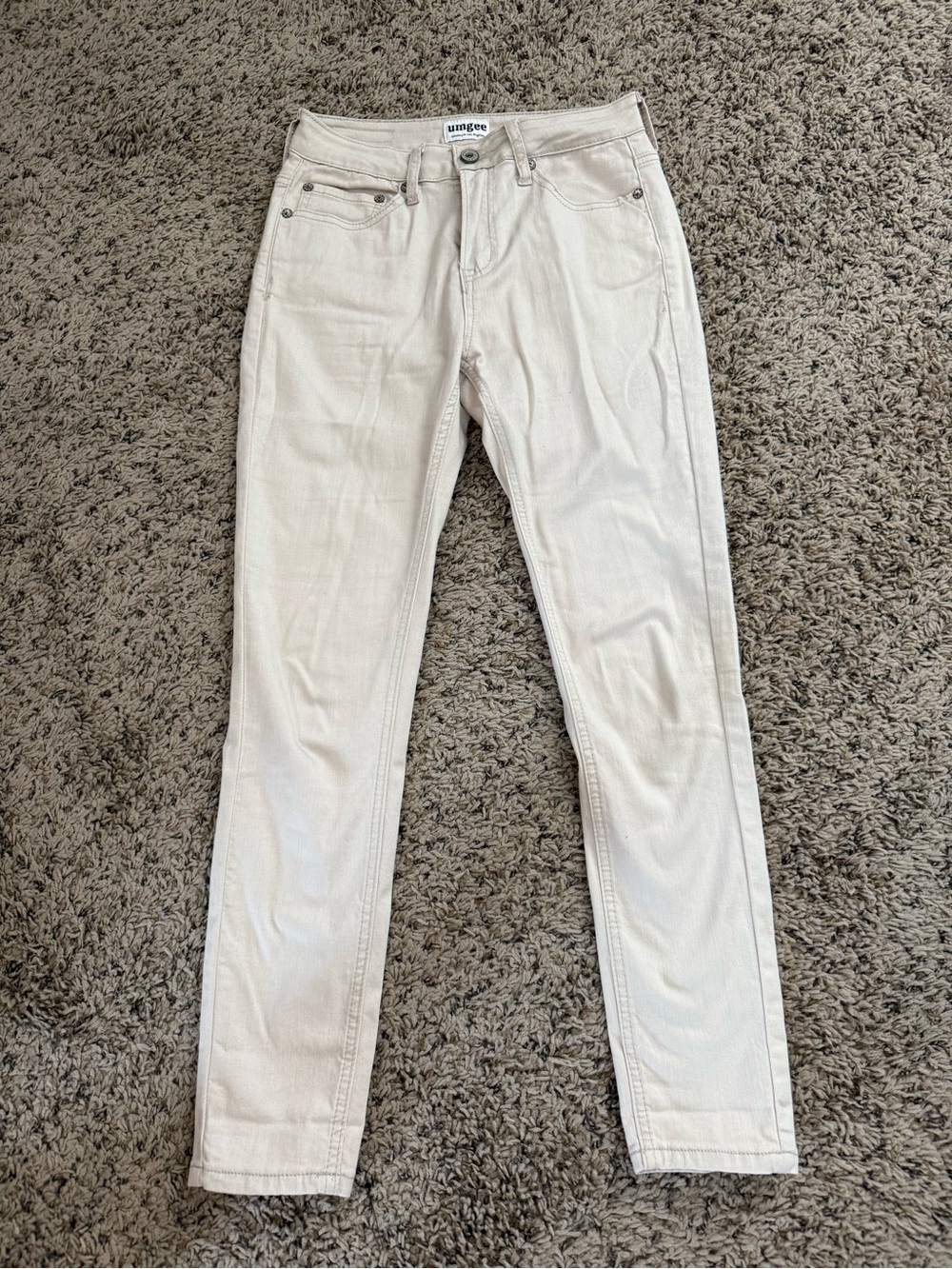 Umgee Light Beige Skinny Jeans